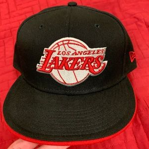 New Era Los Angeles Lakers fitted Cap Sz 7 3/8